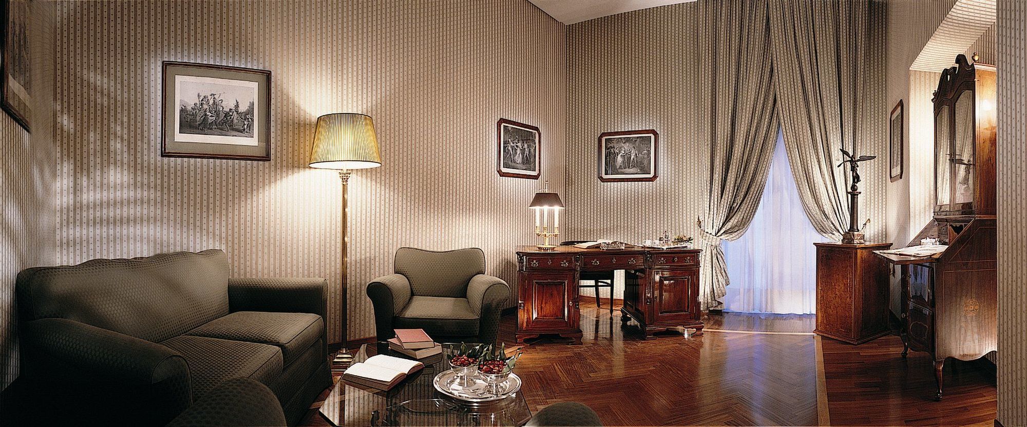 Grand Hotel Vesuvio Nápoles Habitación foto
